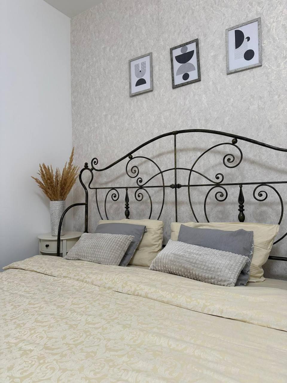 Rynok Square Apartment Lviv Ngoại thất bức ảnh