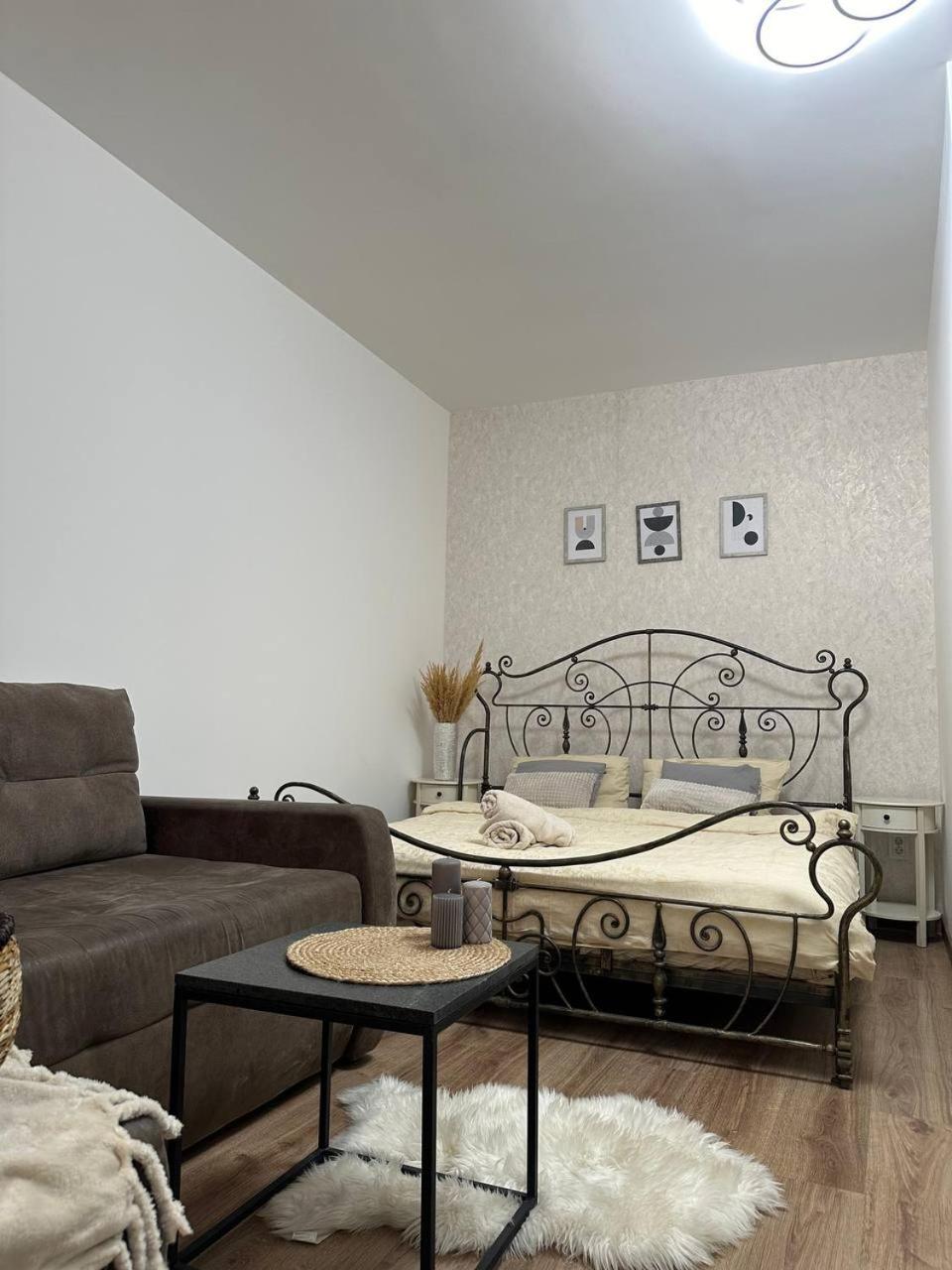 Rynok Square Apartment Lviv Ngoại thất bức ảnh